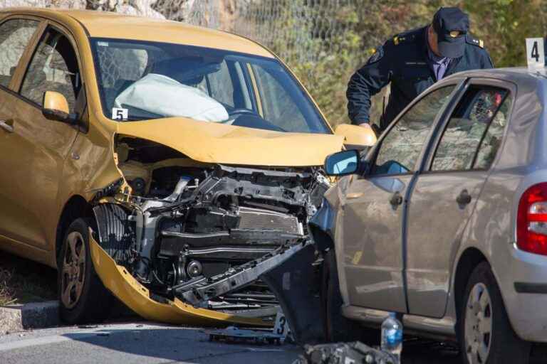 Vozačica prešla na suprotnu traku i udarila u pijanog vozača, u sudaru teško ozlijeđene dvije osobe